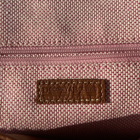 Authentic Dooney & Bourke Medium Doomed Satchel - Picture 7 of 9